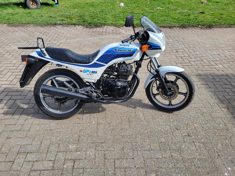 Motorrad verkaufen Kawasaki EX 305 A Ankauf